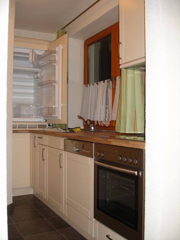 Haus Gfoeller Apartment Niederau Room photo
